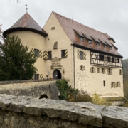 Eingang einer mittelalterlichen Burg
